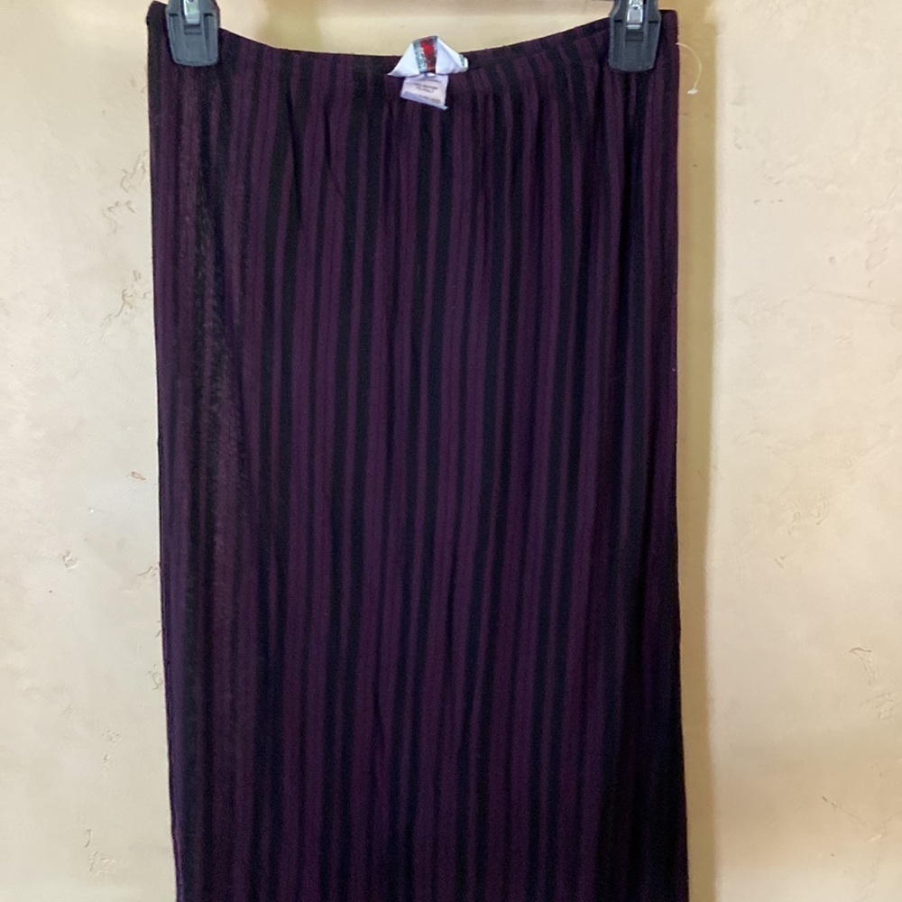 Sz S Hard Tail New Straight Soft Maxi Skirt in Black/Grape Stripes Rayon Blend - Picture 6 of 6